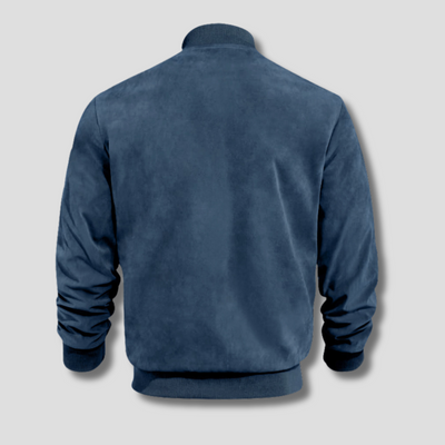 LÖSTER – STORA ÄVENTYRETS VÄSENTLIGA JACKA