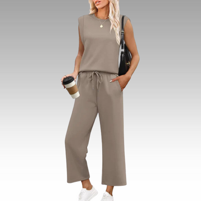 Evangeline™ - Feminint Tvådelat Set – Mjukt, Elegant och Stilrent