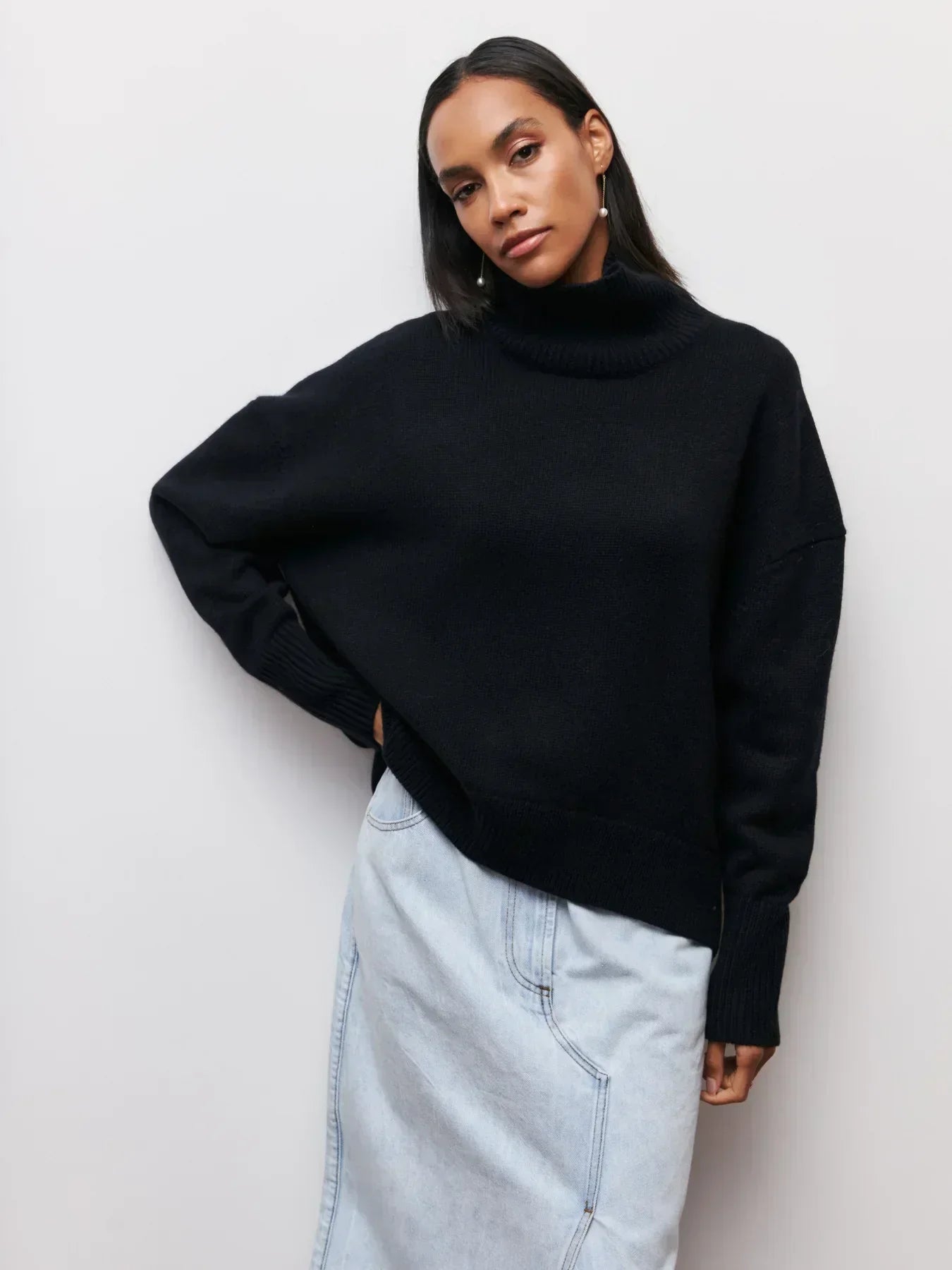 MAEVA – HÖGHALSAD STICKAD PULLOVER TRÖJA