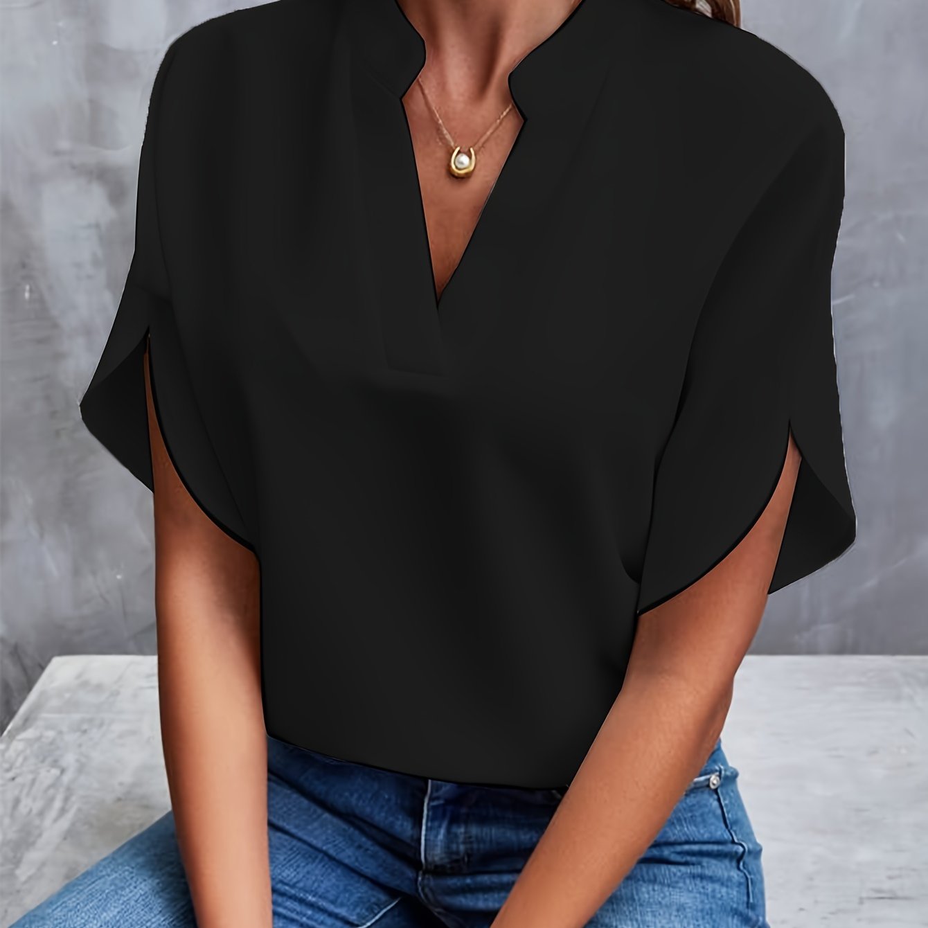 Vivi™ - Elegant Lätt Blus för Kvinnor